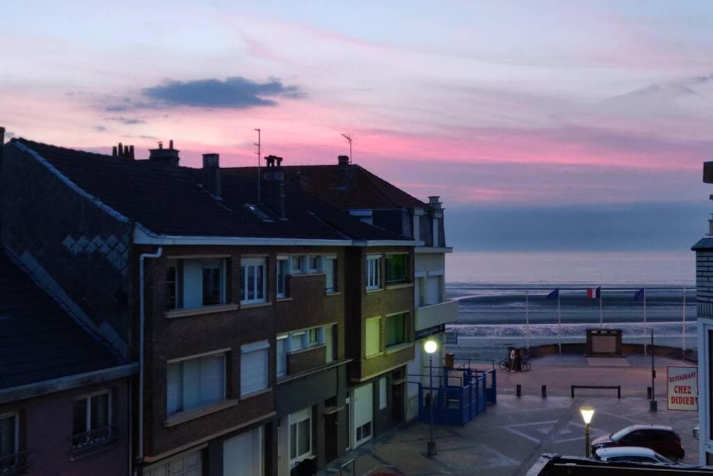 Superbe appartement, balcon vue mer, 3 chambres! Bray-Dunes Extérieur photo